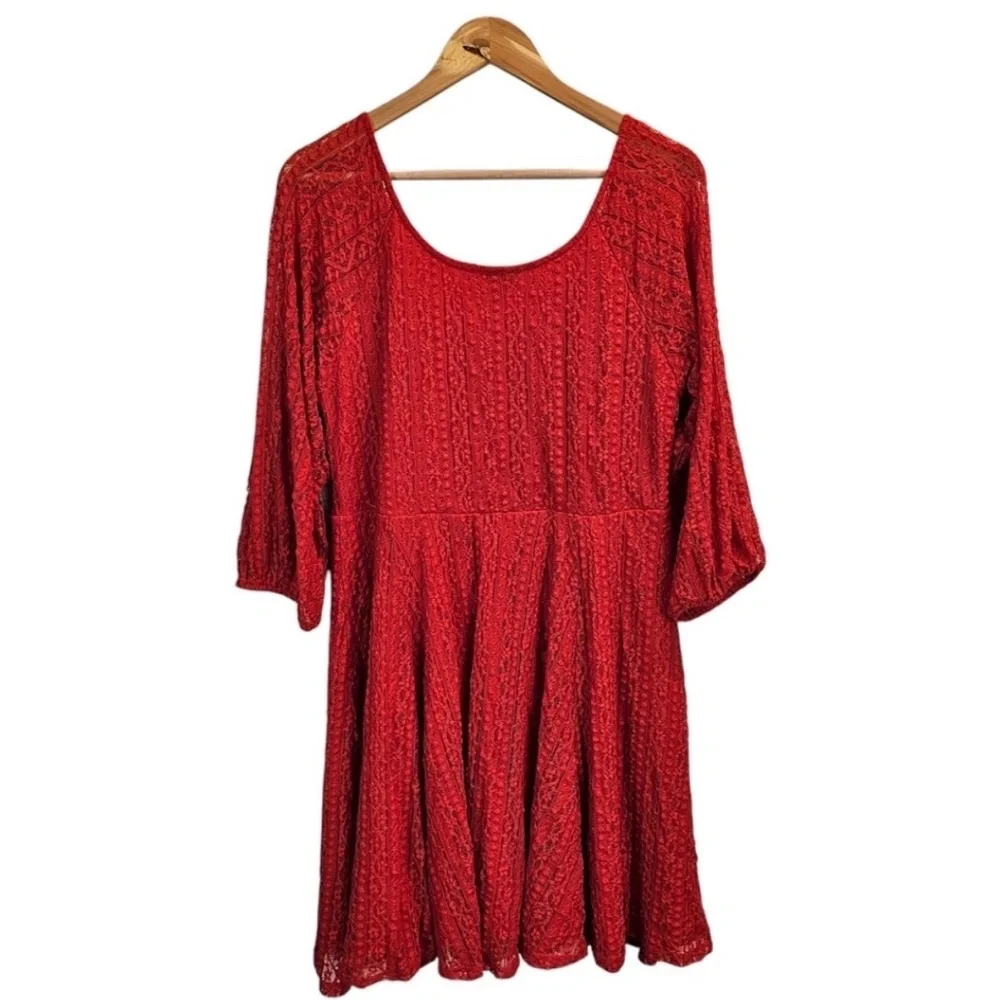 NWT Torrid Red Lace 3/4 Sleeve Fit and Flare Sweetheart Neck Dress Sz 1X - Picture 4 of 10